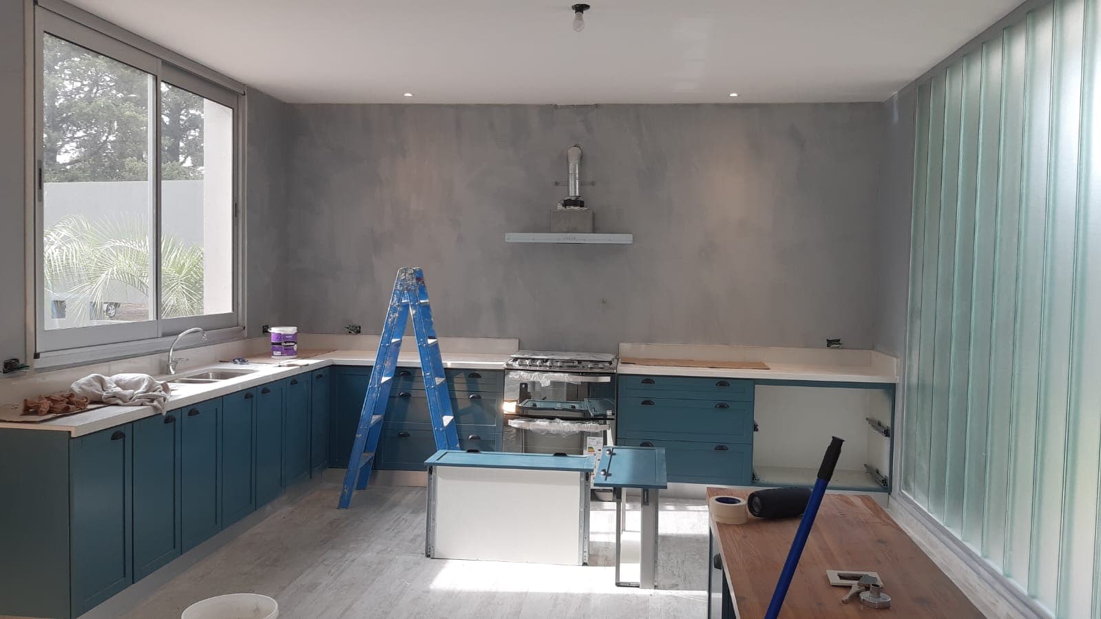 Cocina con revestimiento interior premium